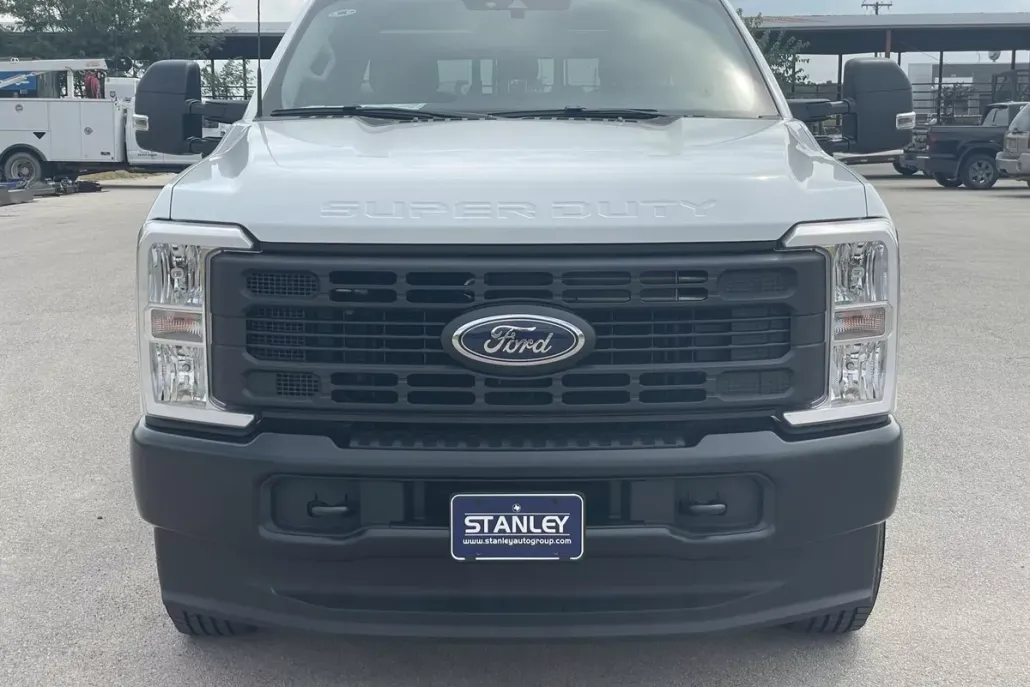 2026 Ford F-250 XLT photo 1