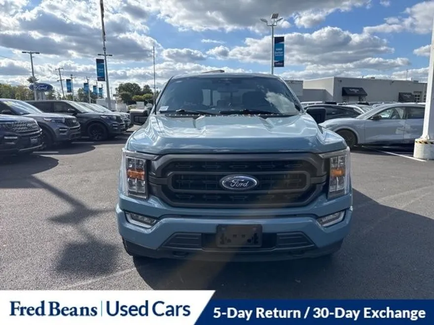 2023 Ford F-150 XLT photo 1