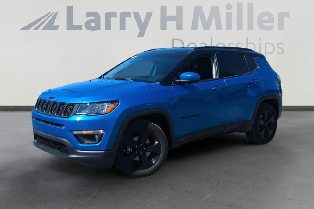 2019 Jeep Compass Latitude photo 1
