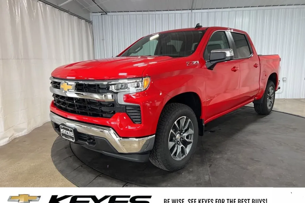 2026 Chevrolet Silverado 1500 LT photo 1