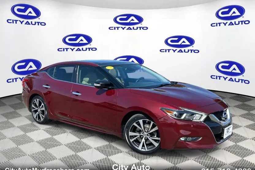 2017 Nissan Maxima Platinum photo 1