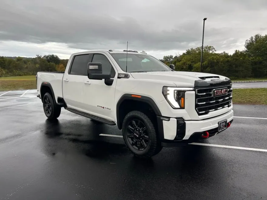 2025 Gmc Sierra 2500 HD AT4 photo 1