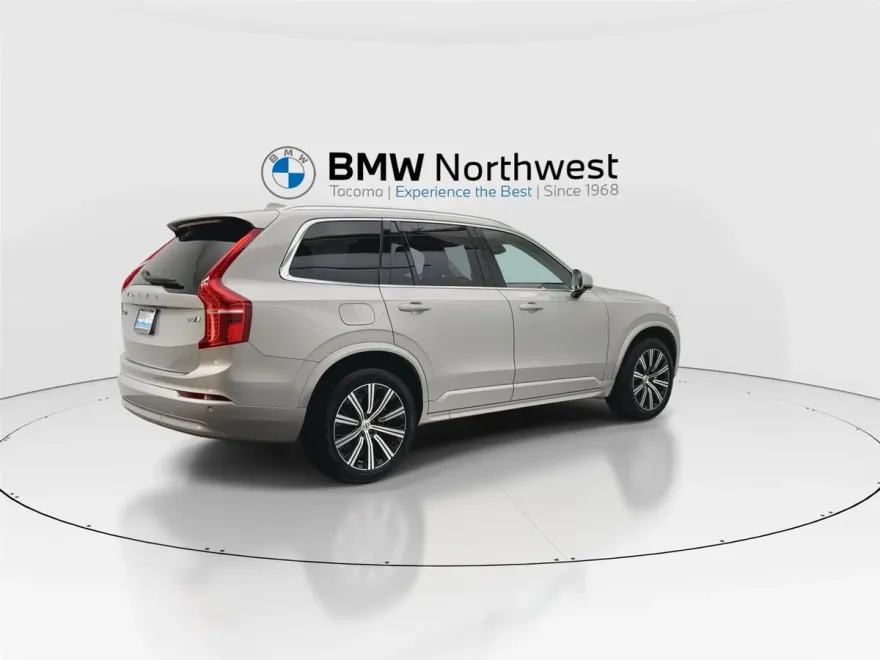 2023 Volvo XC90 Core photo 1