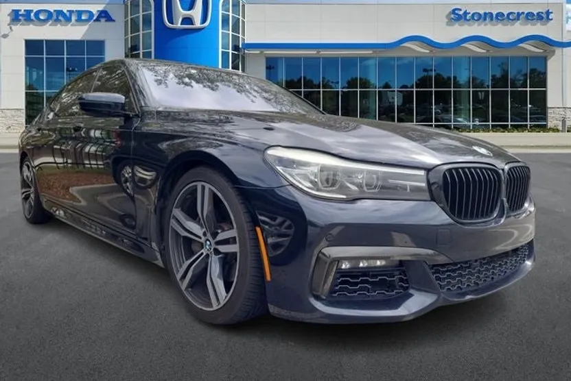 2017 Bmw 740i photo 1