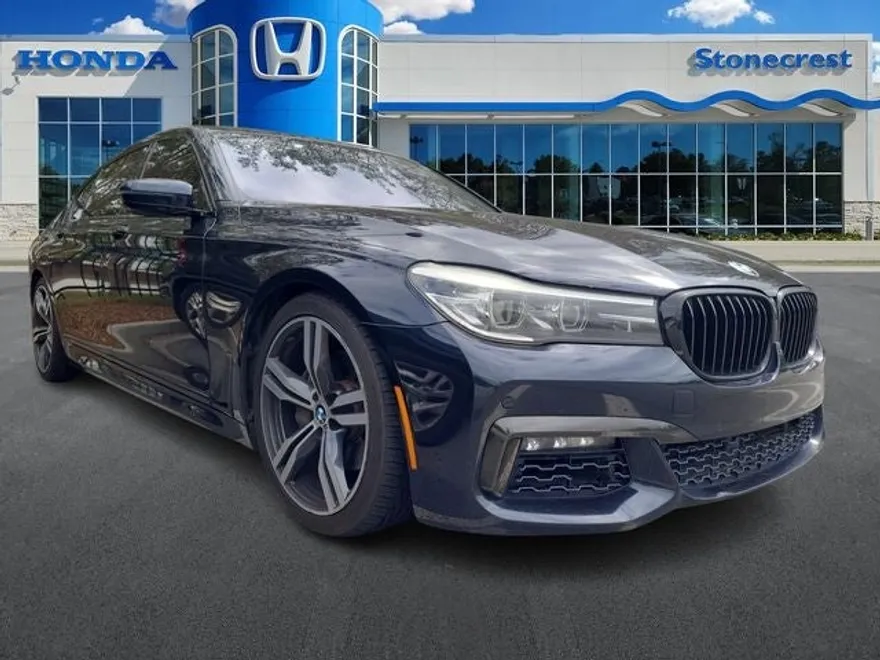 2017 Bmw 740i photo 1