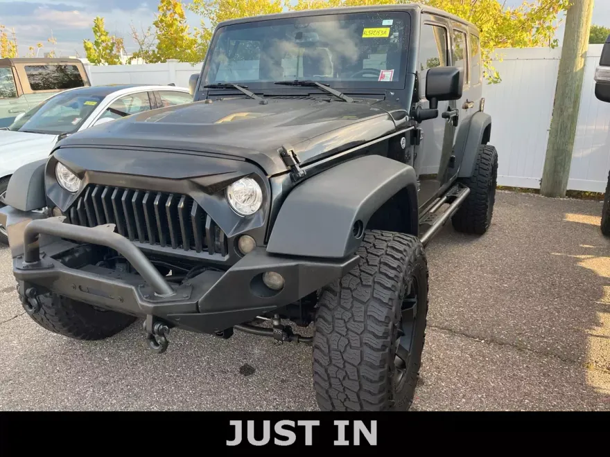 2017 Jeep Wrangler Unlimited Rubicon photo 1