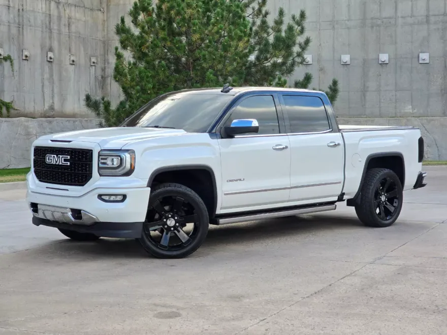 2016 Gmc Sierra 1500 Denali photo 1
