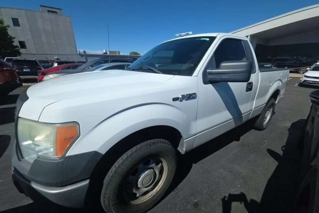 2013 Ford F-150 XL photo 1