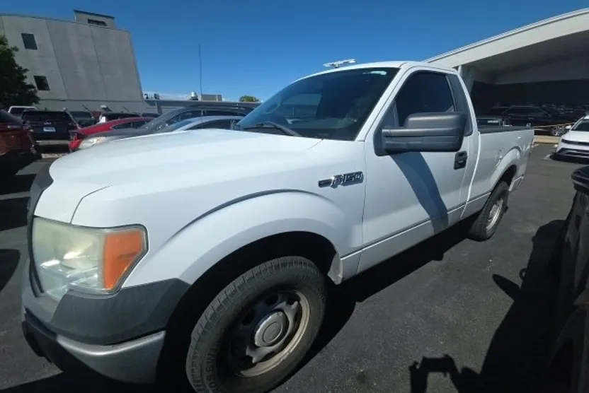 2013 Ford F-150 XL photo 1
