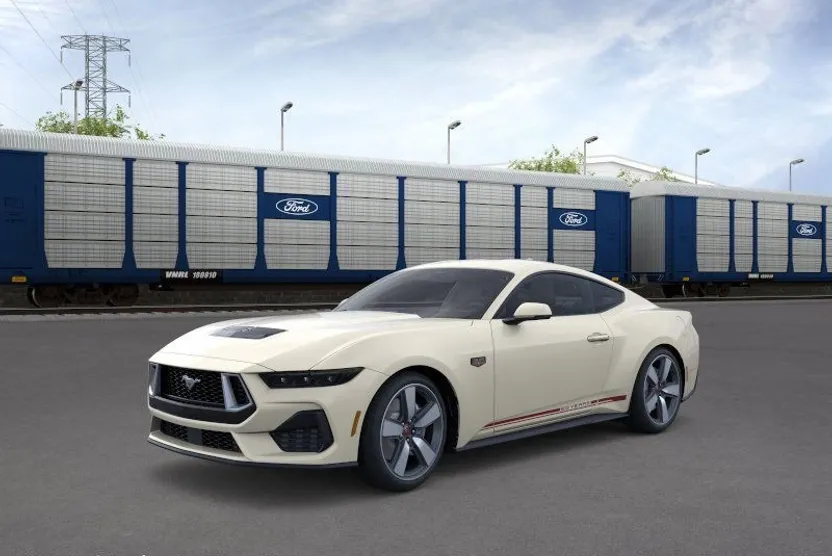 2025 Ford Mustang GT Premium photo 1