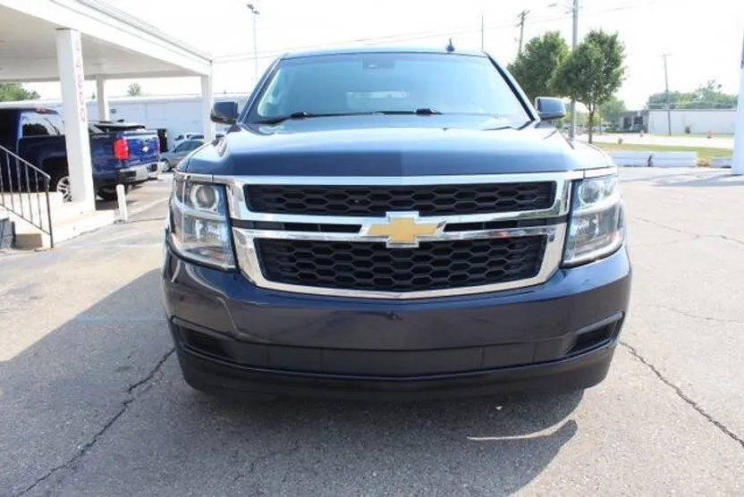 2018 Chevrolet Tahoe LT photo 1