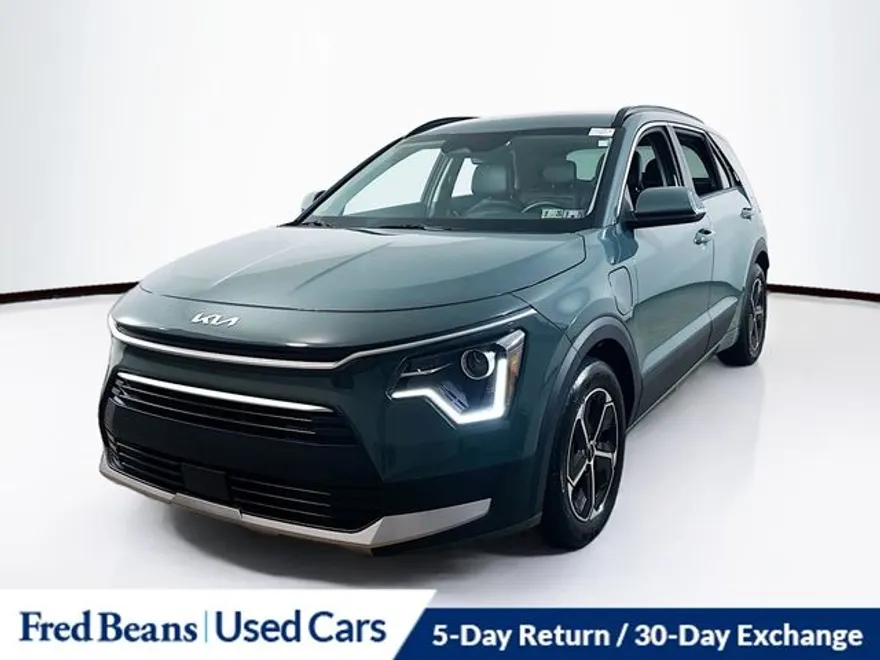 2023 Kia Niro Plug-In Hybrid EX photo 1