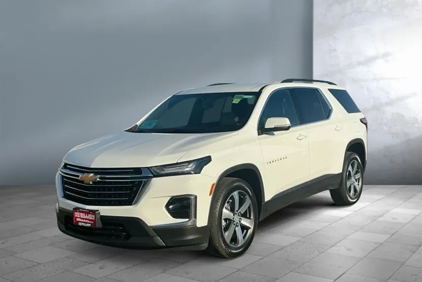 2023 Chevrolet Traverse Leather photo 1