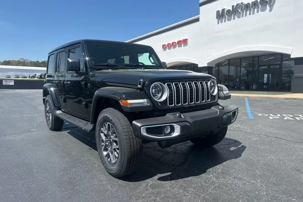 2025 Jeep Wrangler Sahara photo 1