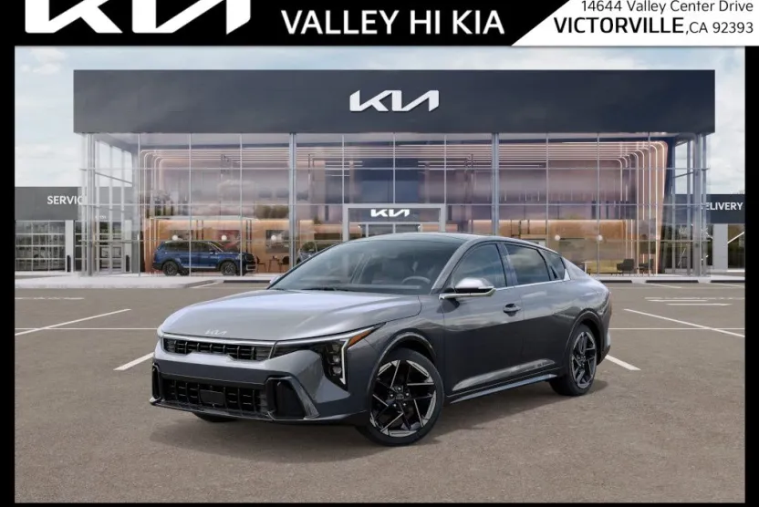 2025 Kia K4 GT-Line photo 1