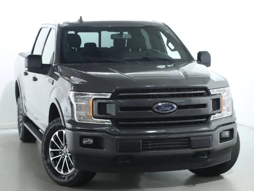 2020 Ford F-150 XLT photo 1