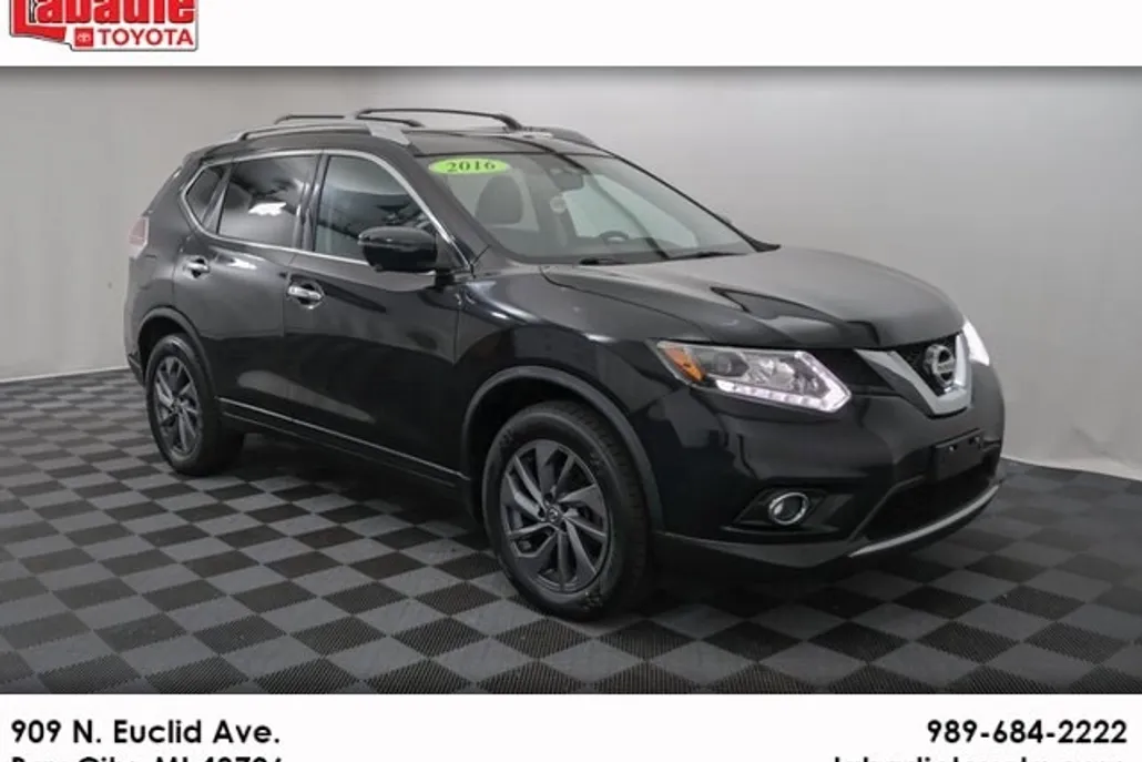 2016 Nissan Rogue S photo 1