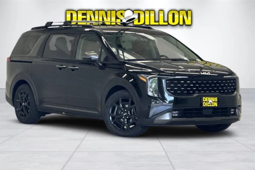 2025 Kia Carnival SX photo 1