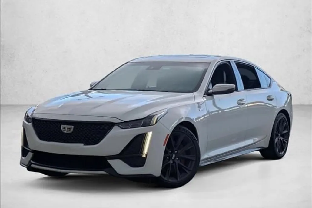 2021 Cadillac CT5 V photo 1