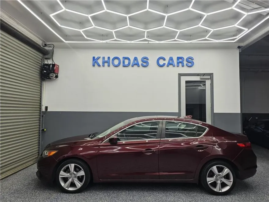 2014 Acura ILX 2.0L Technology photo 1