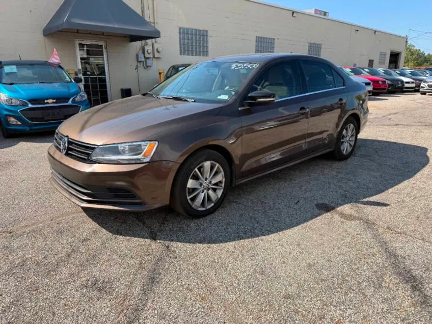 2015 Volkswagen Jetta SE photo 1