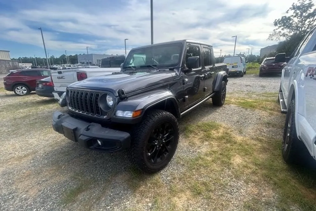 2025 Jeep Gladiator Sport photo 1