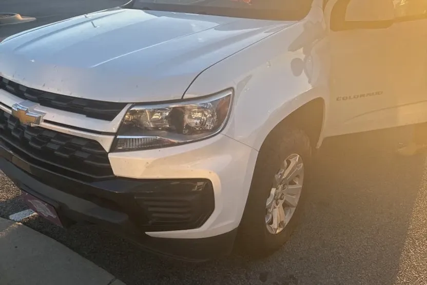 2021 Chevrolet Colorado LT photo 1