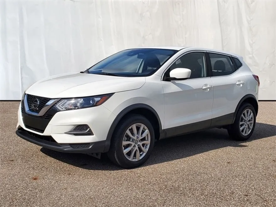 2021 Nissan Rogue Sport S photo 1