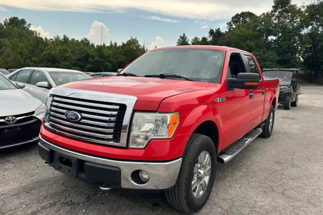 2011 Ford F-150 XLT photo 1