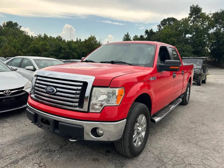 2011 Ford F-150 XLT photo 1