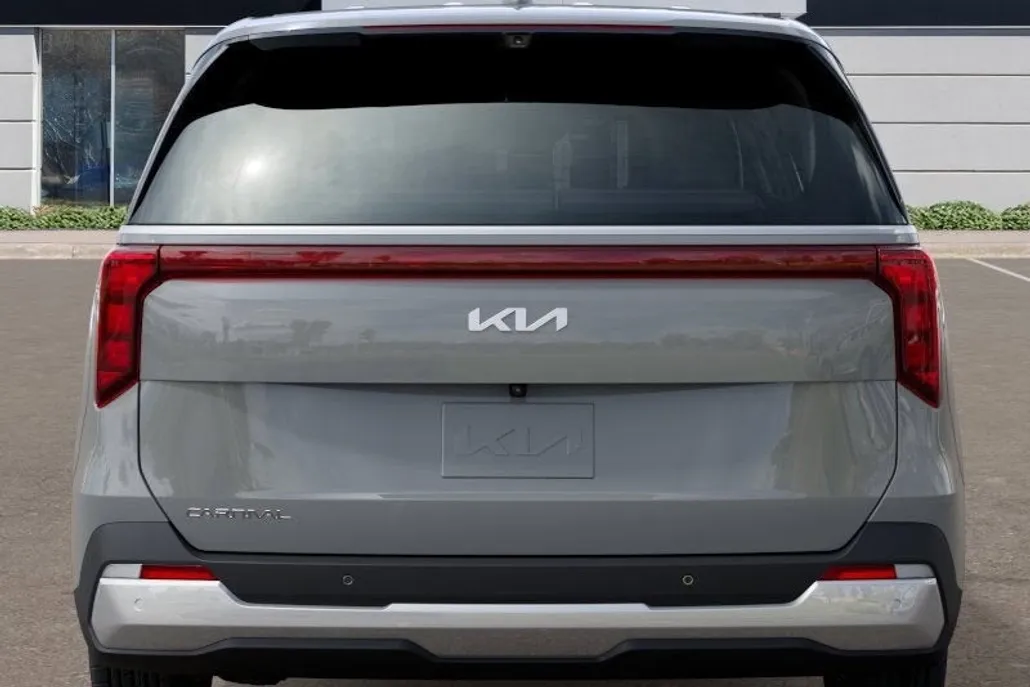 2026 Kia Carnival EX photo 1