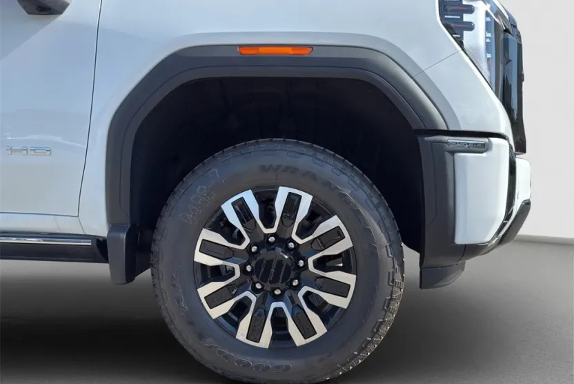 2025 Gmc Sierra 2500 HD Denali Ultimate photo 1
