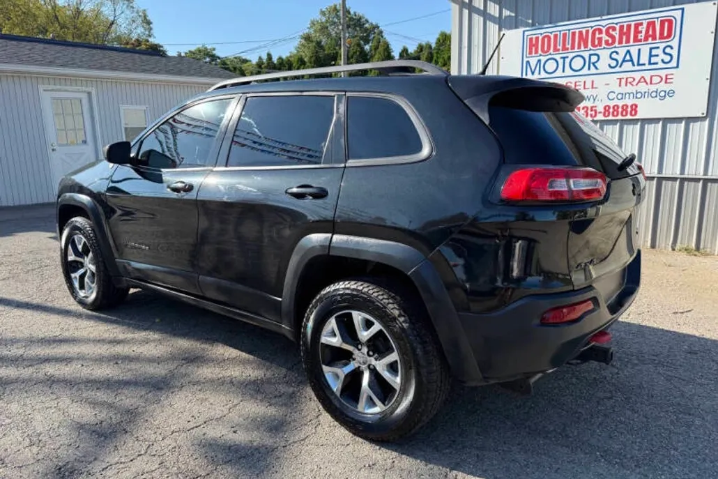 2014 Jeep Cherokee Trailhawk photo 1
