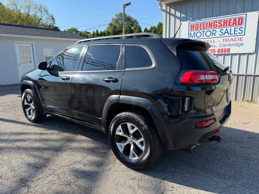 2014 Jeep Cherokee Trailhawk photo 1