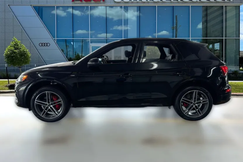 2025 Audi Q5 S line Premium Plus photo 1