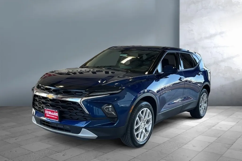 2023 Chevrolet Blazer 2LT photo 1
