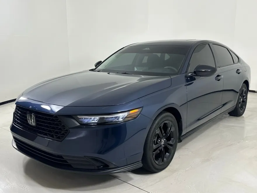 2025 Honda Accord SE photo 1
