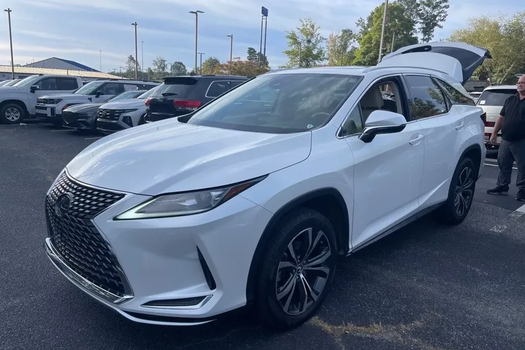 2020 Lexus RX 350L Premium photo 1