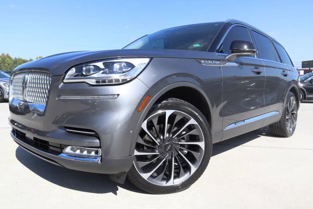 2023 Lincoln Aviator Reserve photo 1