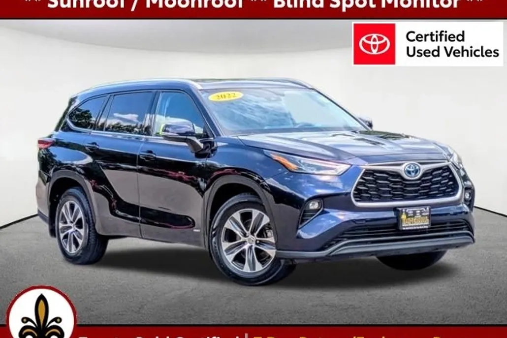 2022 Toyota Highlander Hybrid XLE photo 1