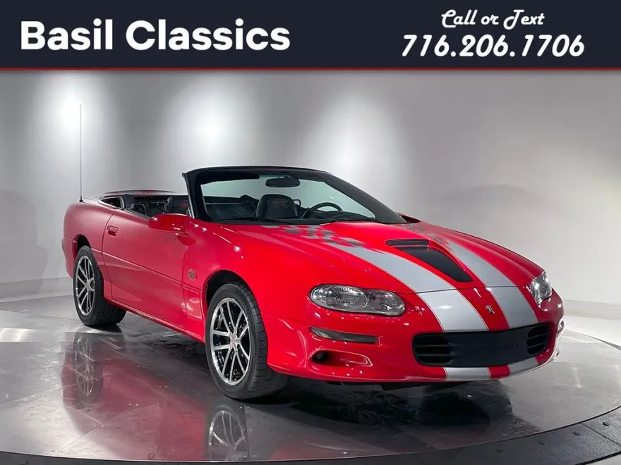 2002 Chevrolet Camaro Sport Coupe photo 1