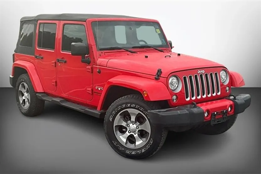 2018 Jeep Wrangler Unlimited Sahara photo 1