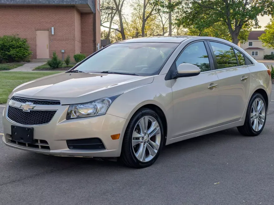 2011 Chevrolet Cruze LTZ photo 1