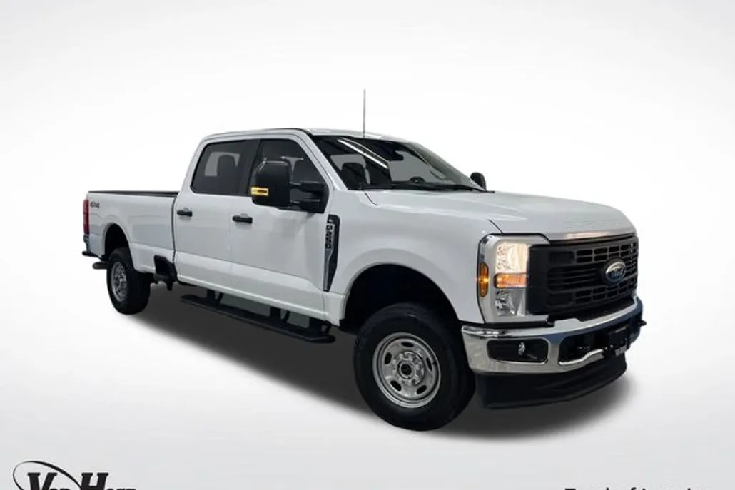 2024 Ford F-250 photo 1