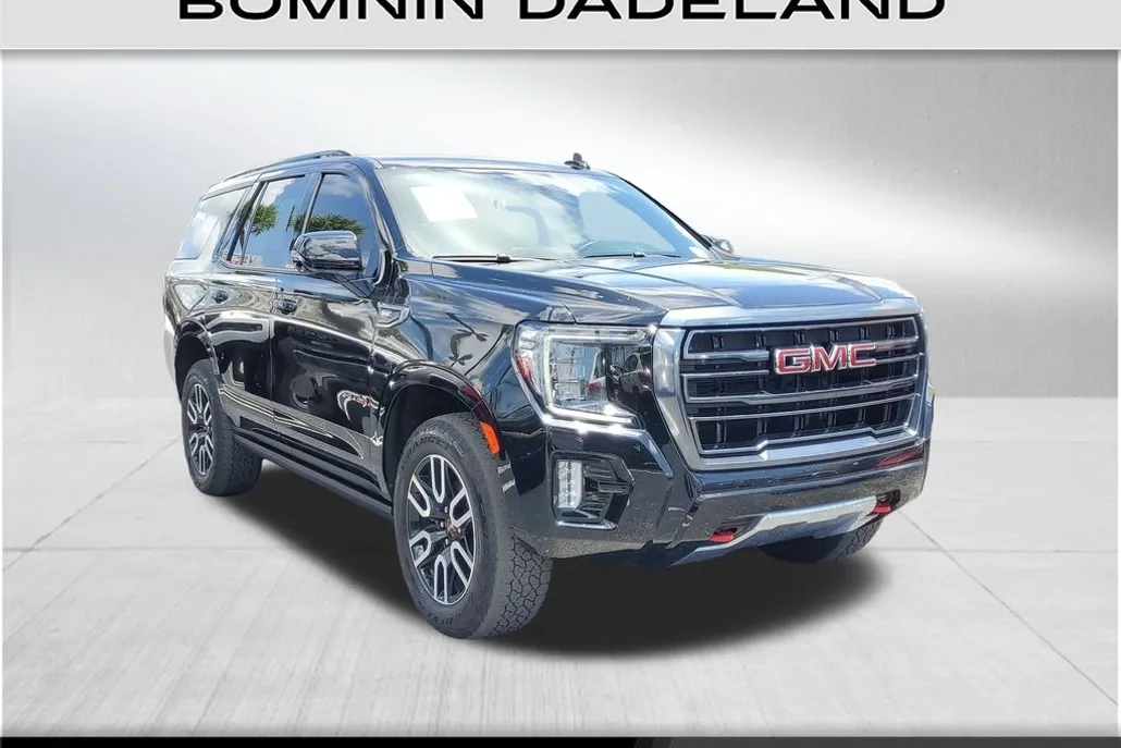 2022 Gmc Yukon AT4 photo 1