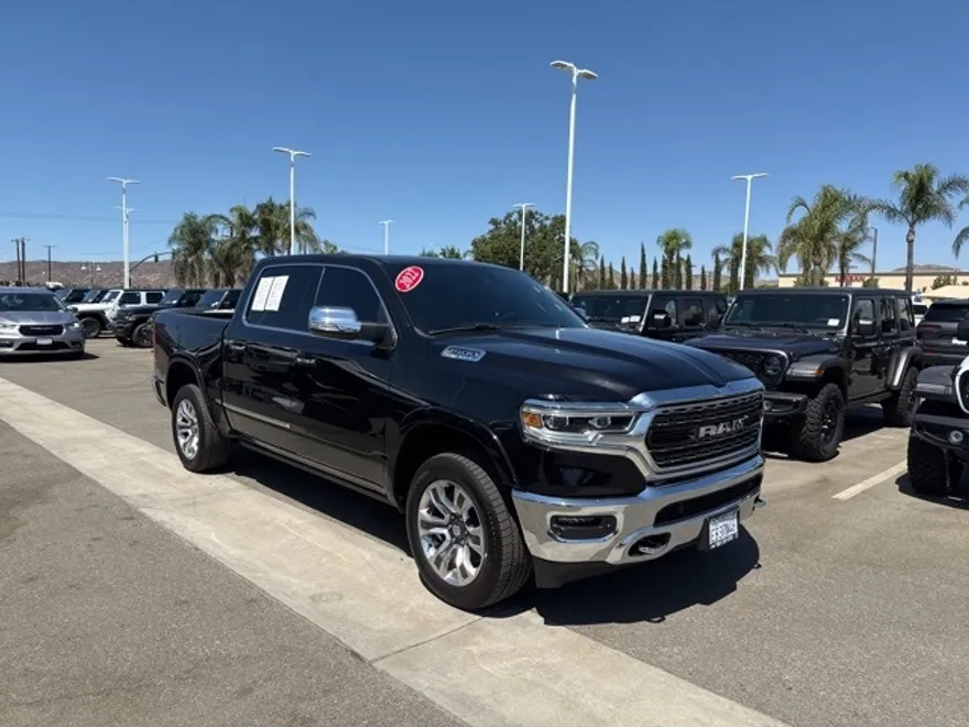 2022 Ram 1500 Limited photo 1