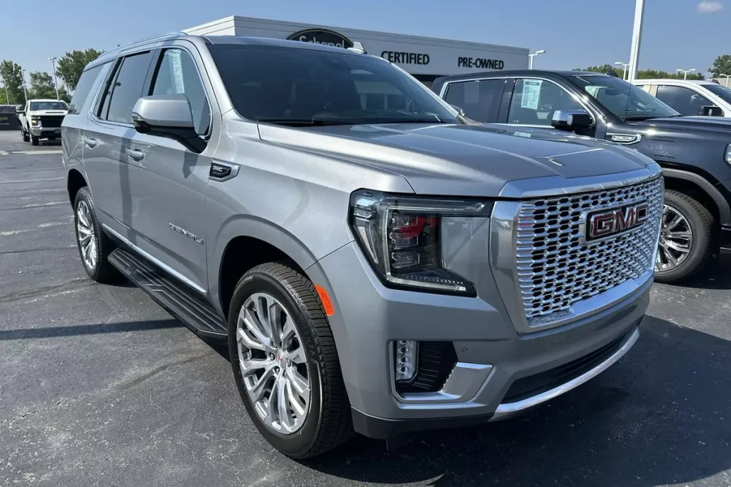 2024 Gmc Yukon Denali photo 1