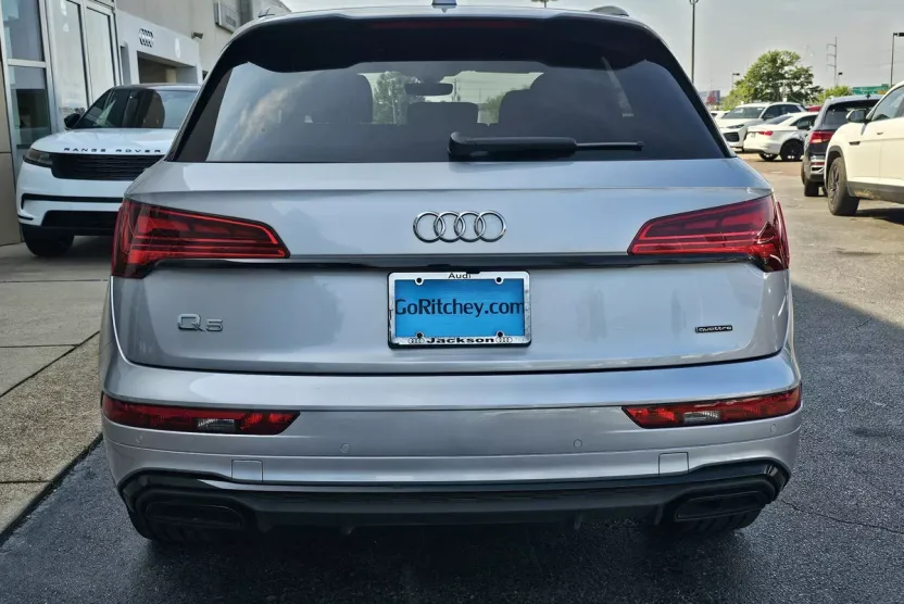 2025 Audi Q5 S line Premium photo 1