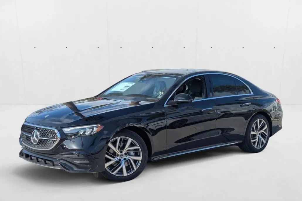 2025 Mercedes Benz E 350 Sedan photo 1