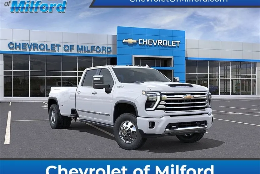 2026 Chevrolet Silverado 3500HD High Country photo 1